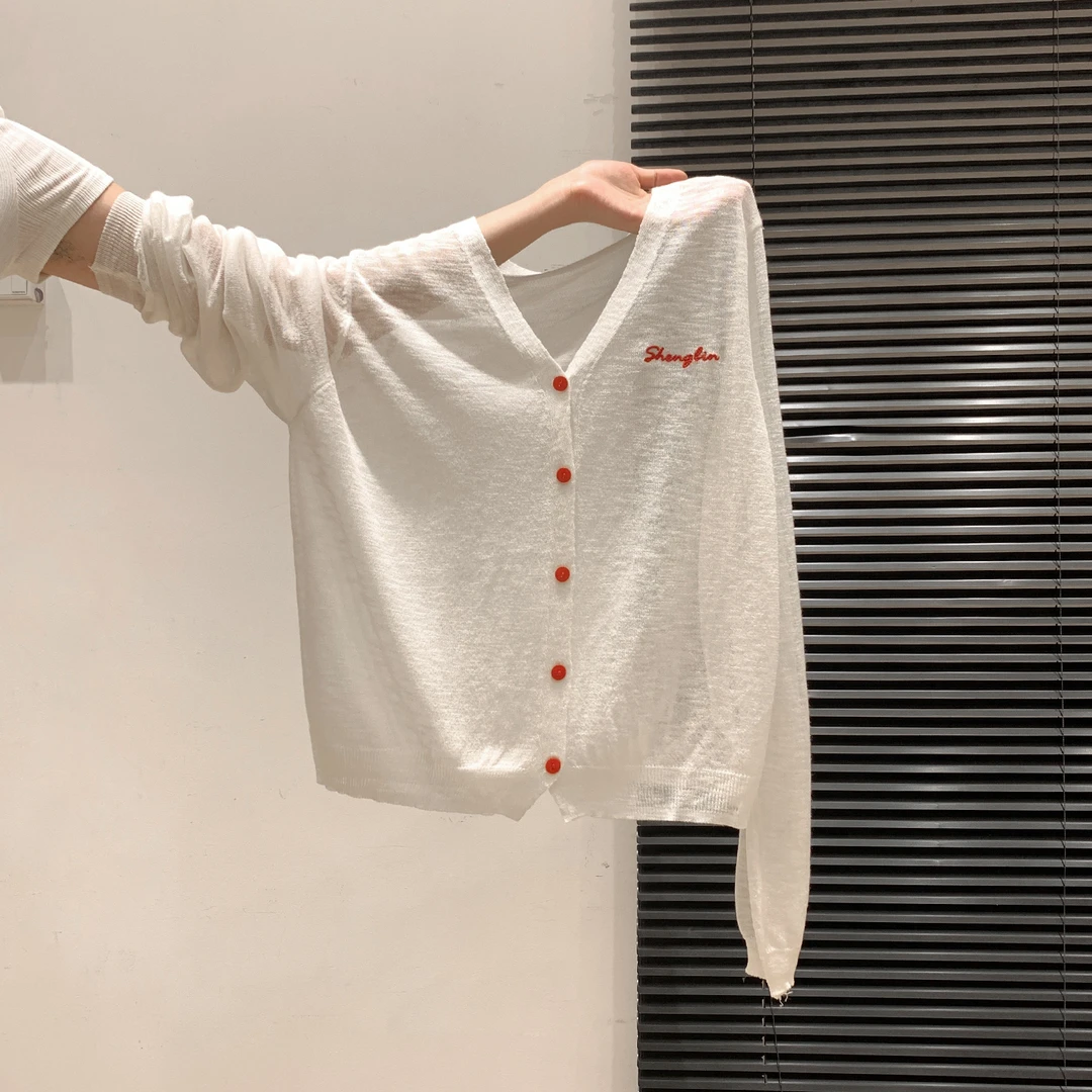 拉夏贝尔白色薄款微透字母印花针织罩衫女2025夏季小众设计感上衣