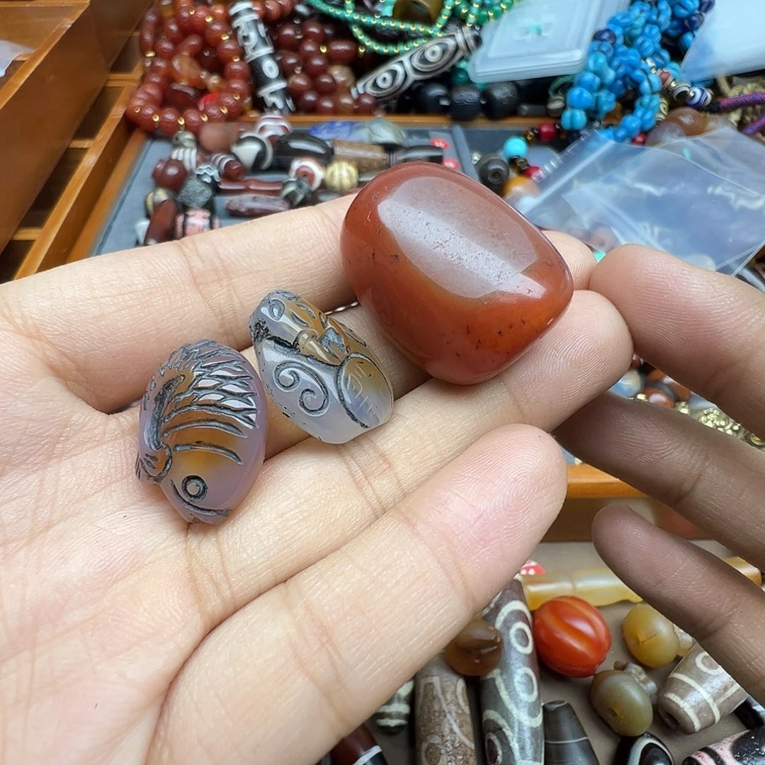 玛瑙/玉髓未镶嵌珠宝半成品