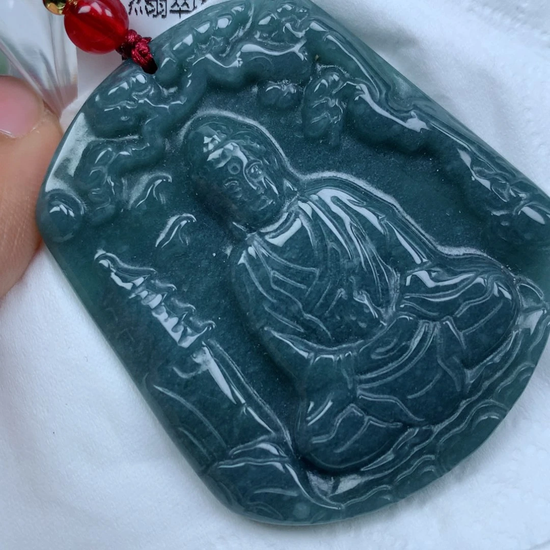 翡翠颈饰未镶嵌吊坠