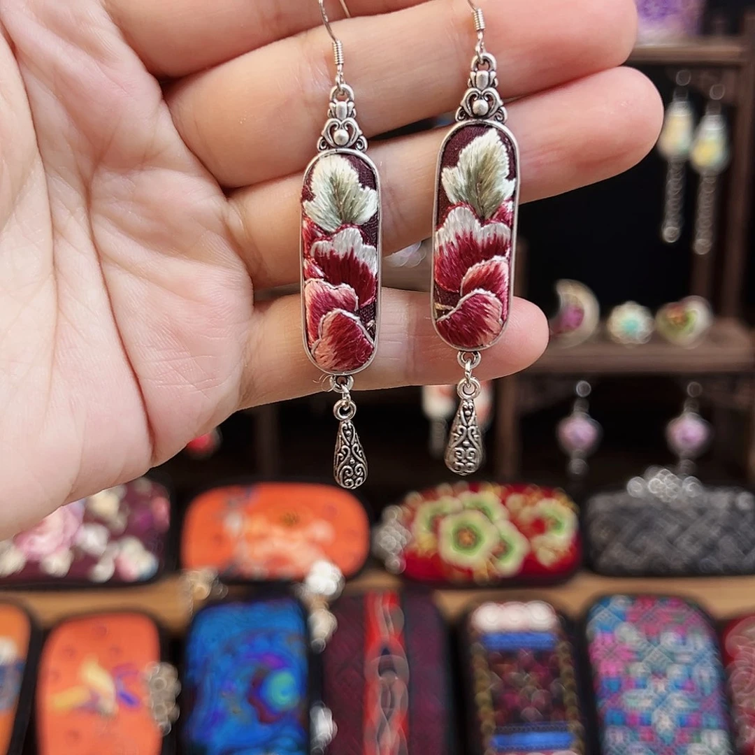 黄铜925银布艺手工刺绣