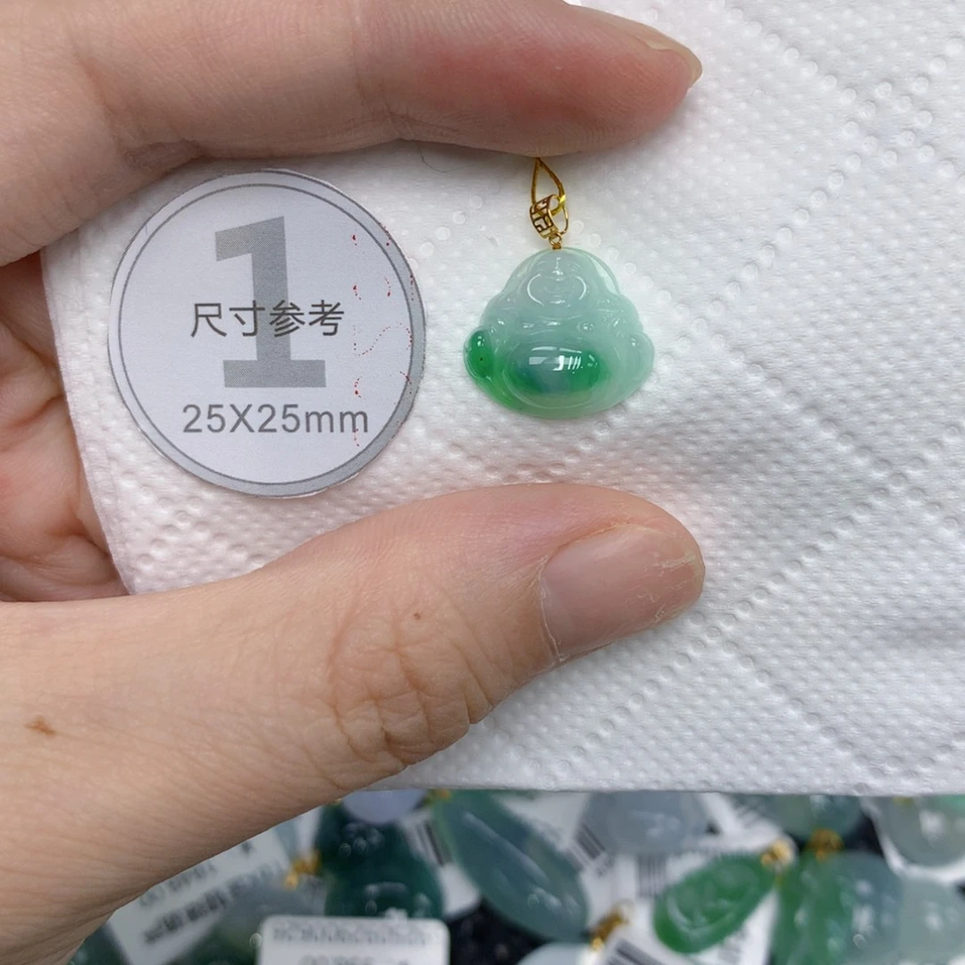 翡翠18K金镶嵌颈饰123578999999