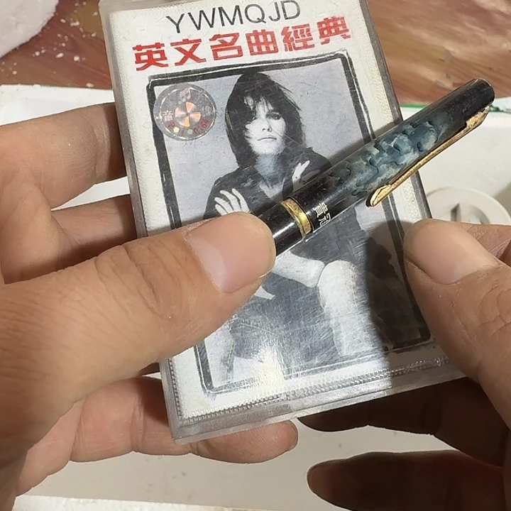 真***馆扇子 把vvv给哈哈哈哈哈哈哈哈