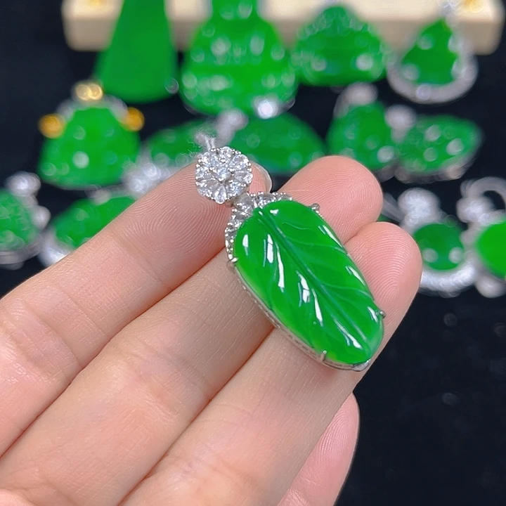 翡翠银S925镶嵌吊坠(不含链)