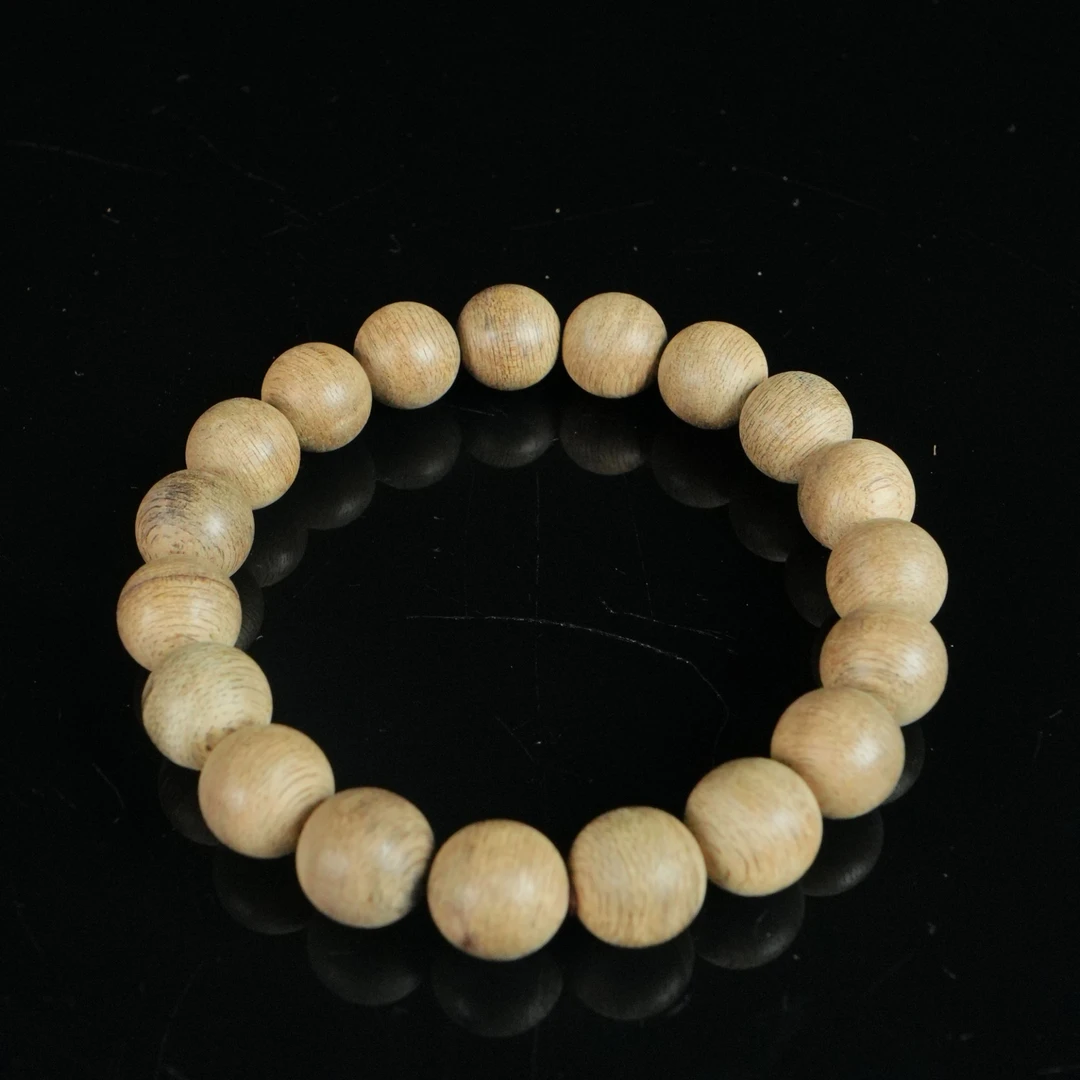 A8323 东马高山老料沉香手串 1.10cm  8.84g