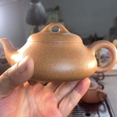 紫砂茶壶有****9原矿黄降坡30目汉棠石瓢 200 c c
