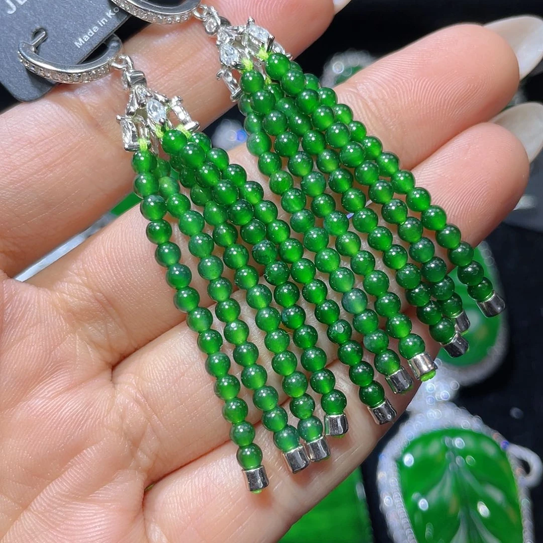 翡翠颈饰银S925镶嵌余*?翡翠