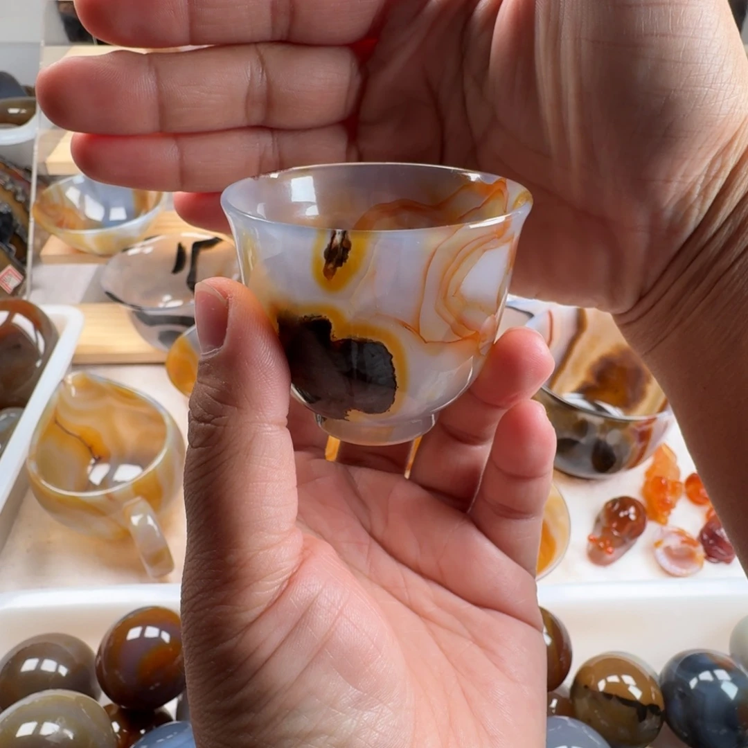 用***5玛瑙/玉髓未镶嵌茶杯有花线已告知