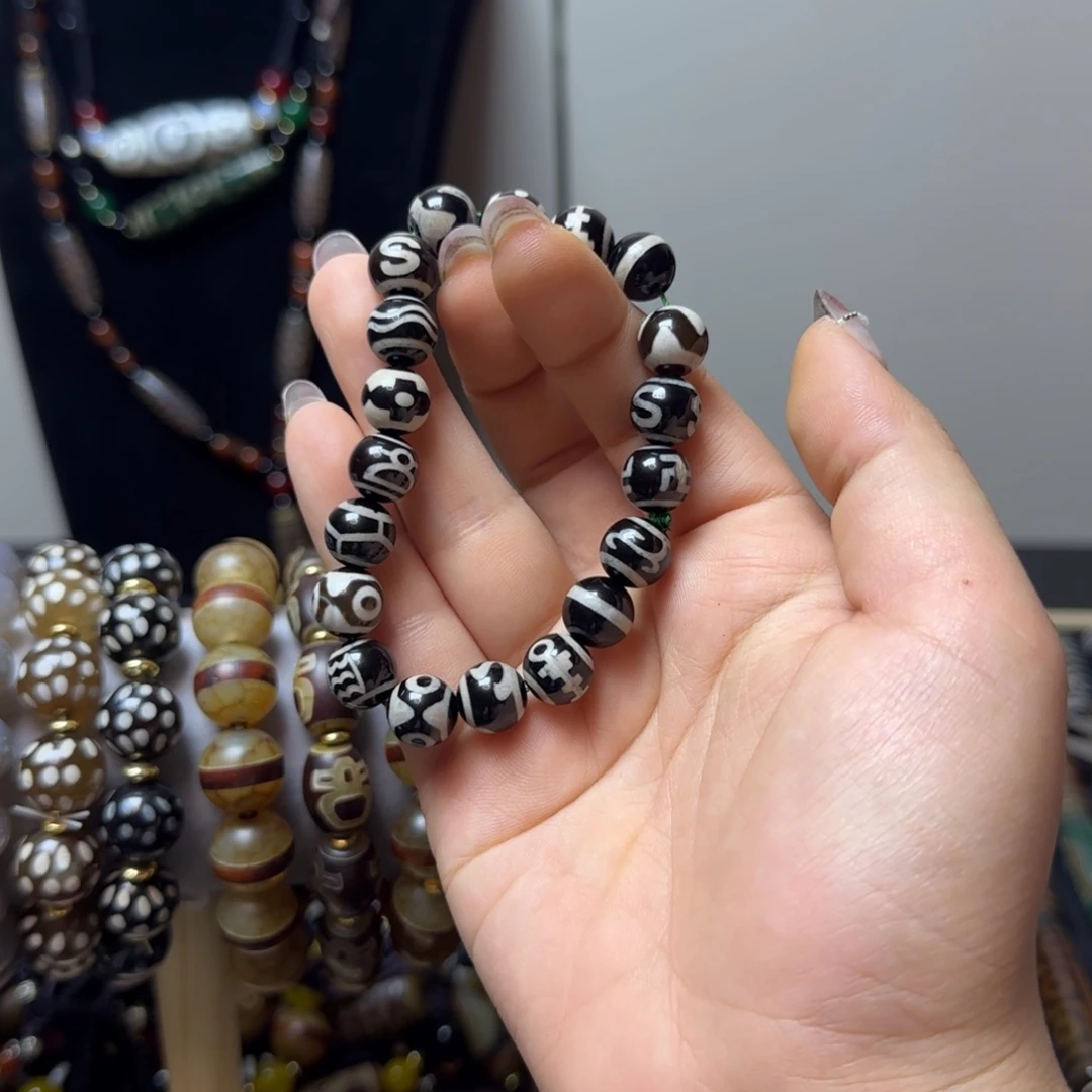 玛瑙/玉髓合金颈饰