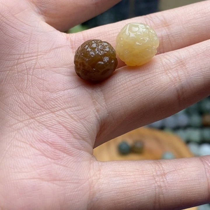 和田玉(糖玉)未镶嵌珠宝半成品