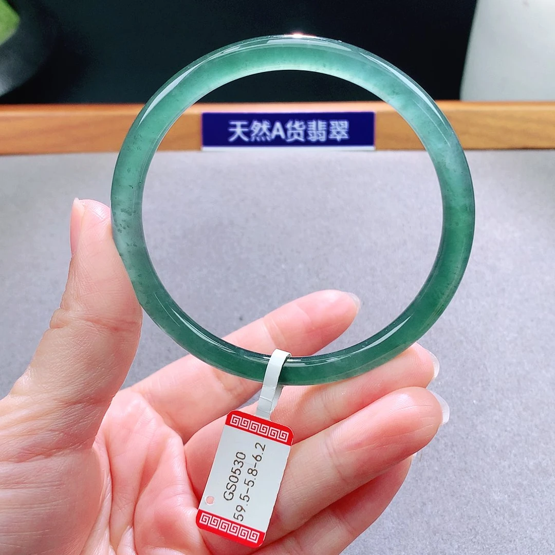 未镶嵌手镯翡翠天然翡翠手镯a货
