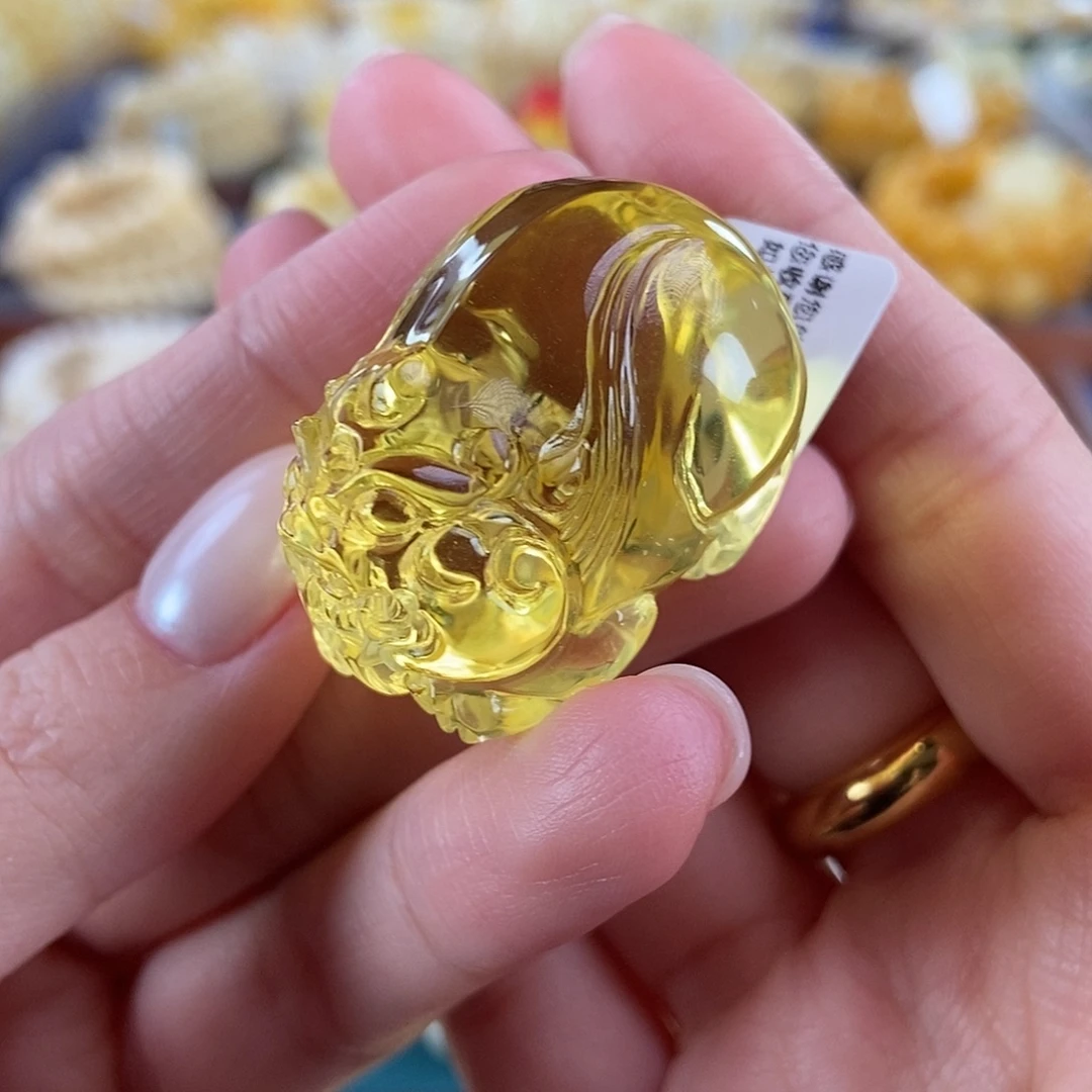 琥珀未镶嵌珠宝奇石10.96