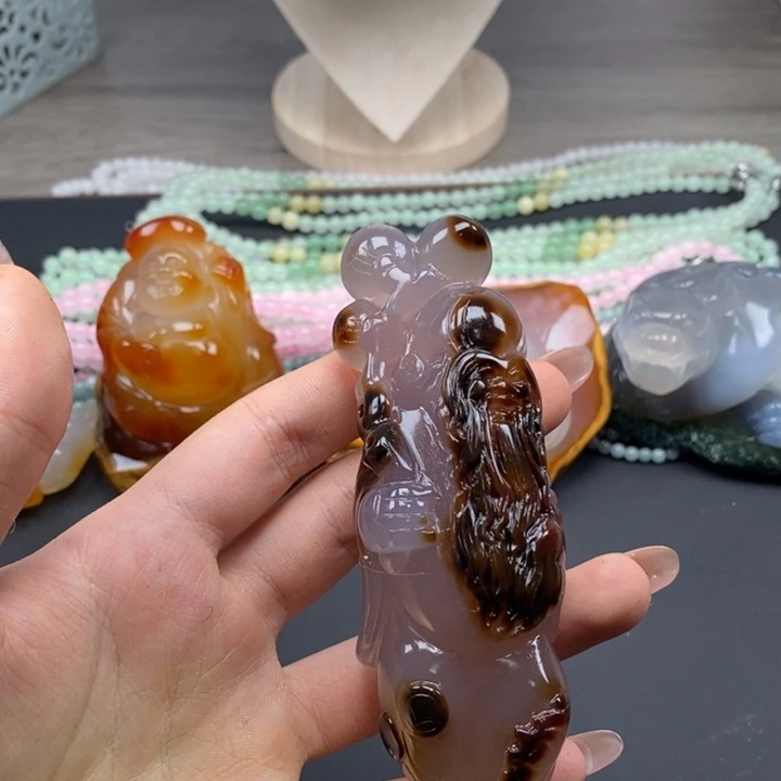 玛瑙/玉髓未镶嵌颈饰玛瑙