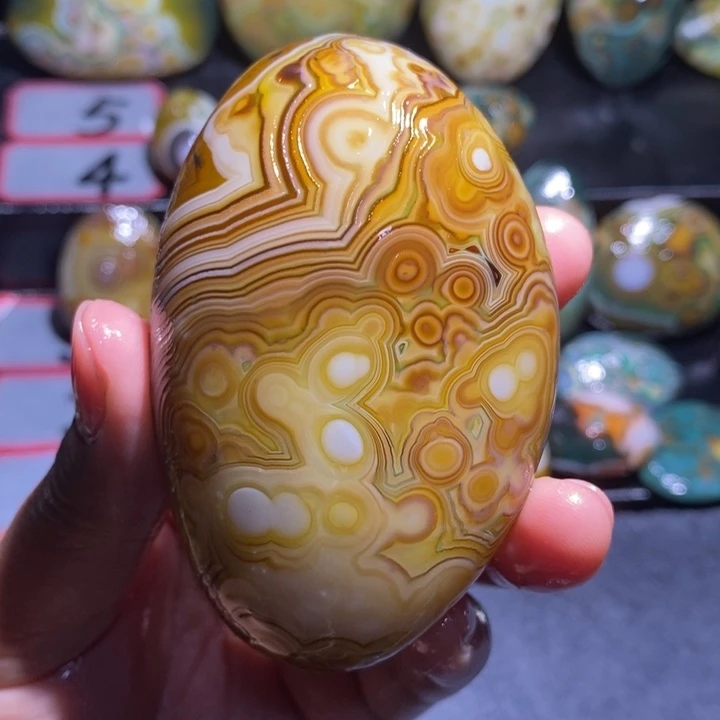 未镶嵌玛瑙/玉髓珠宝奇石