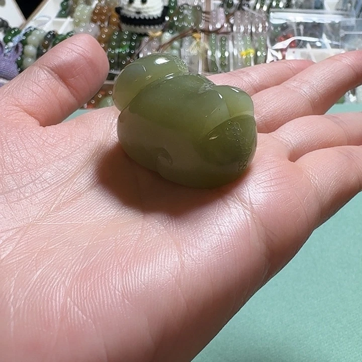 和田玉未镶嵌珠宝奇石