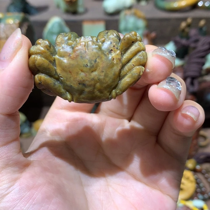 岫岩河磨玉（透闪石质玉）未镶嵌把件