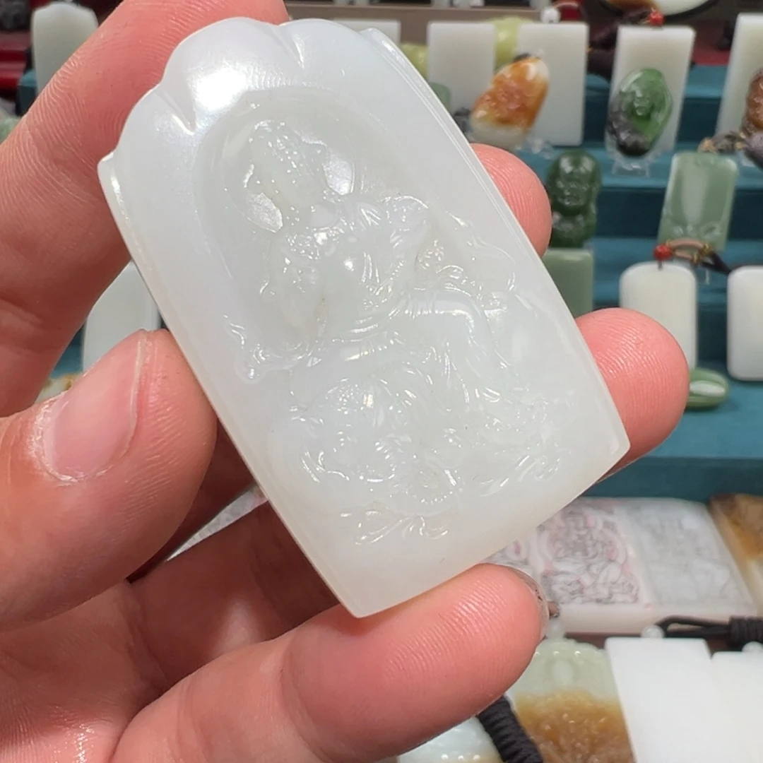 定制和田玉未镶嵌和田玉