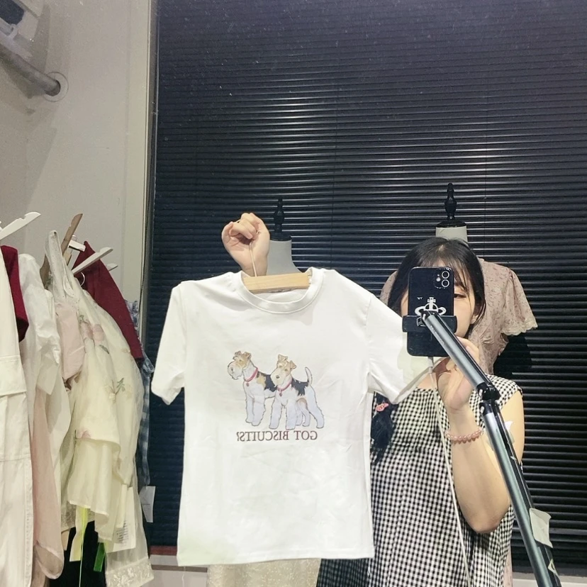 【闪购商品】白色短袖