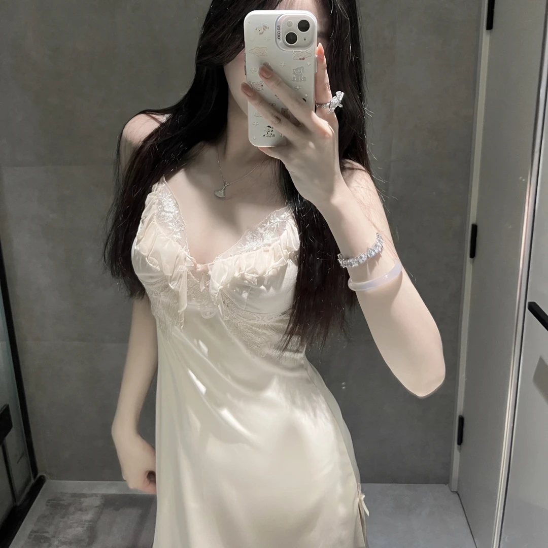 性感深V加胸垫蕾丝透视缎面吊带睡裙外袍女式家居服套装