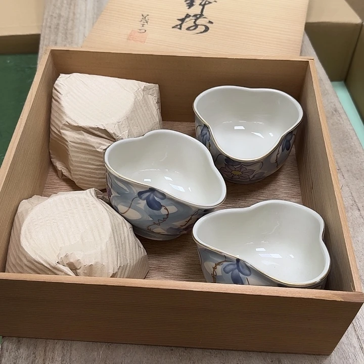 瓷片L****9噗哈哈哈哈哈哈哈哈哈我