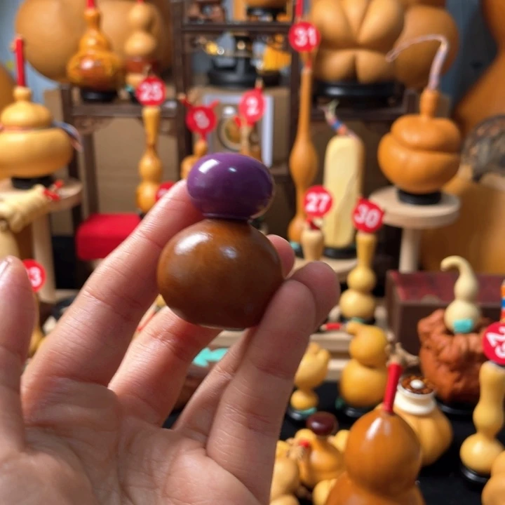 C***H这个人真是真的好看！你