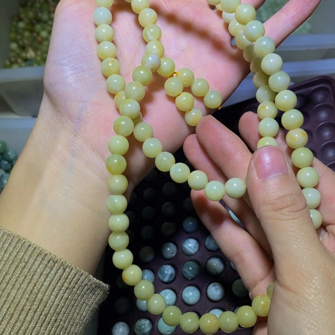 【闪购商品】蛇纹石玉其他未镶嵌30