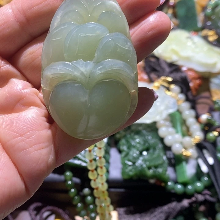 岫玉毛衣链未镶嵌