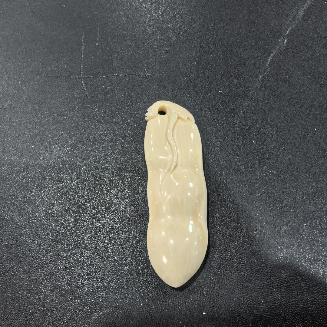 猛犸约7.9克雕刻件ZL2611