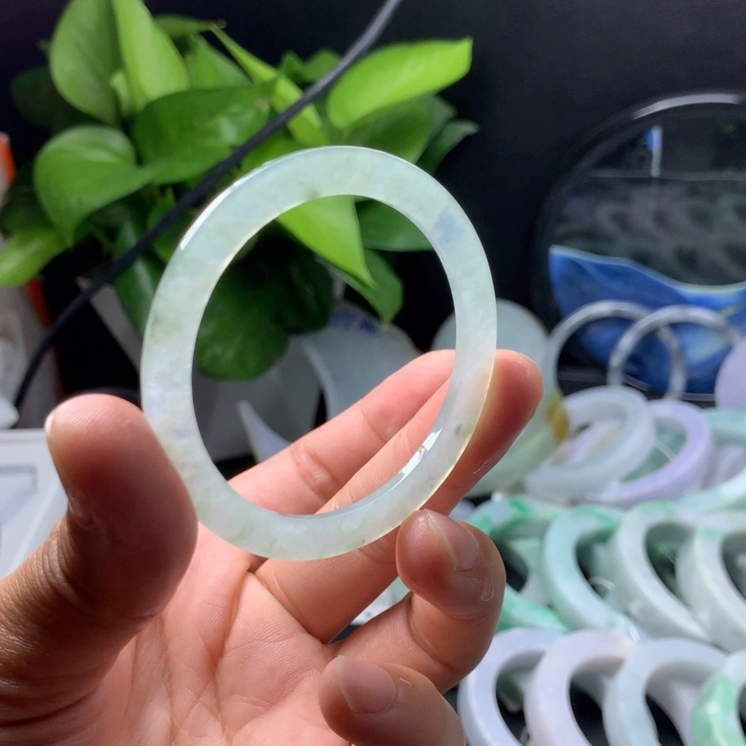 定制翡翠手镯未镶嵌定制手镯