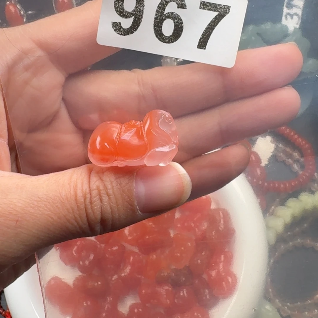 南红玛瑙未镶嵌珠宝奇石