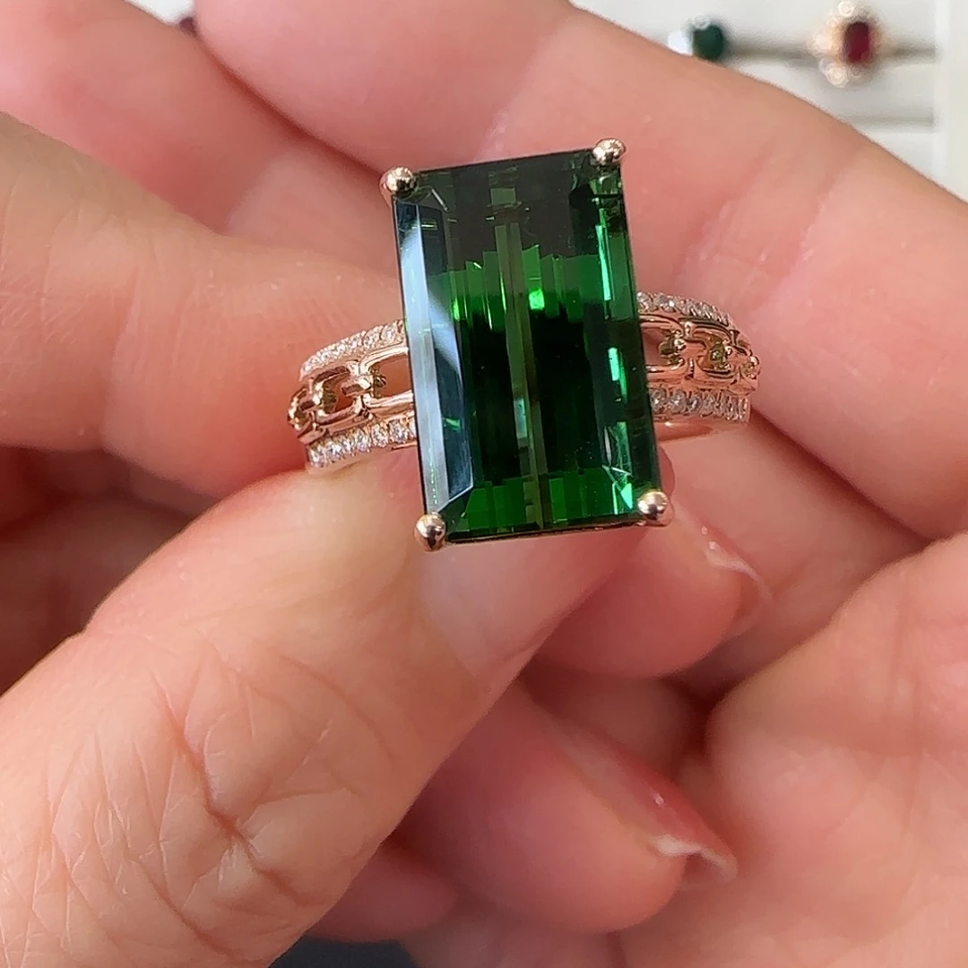 碧玺戒指18K金镶嵌9.09ct