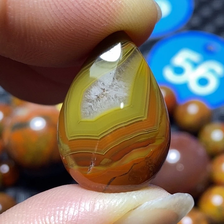 玛瑙/玉髓颈饰未镶嵌霁*