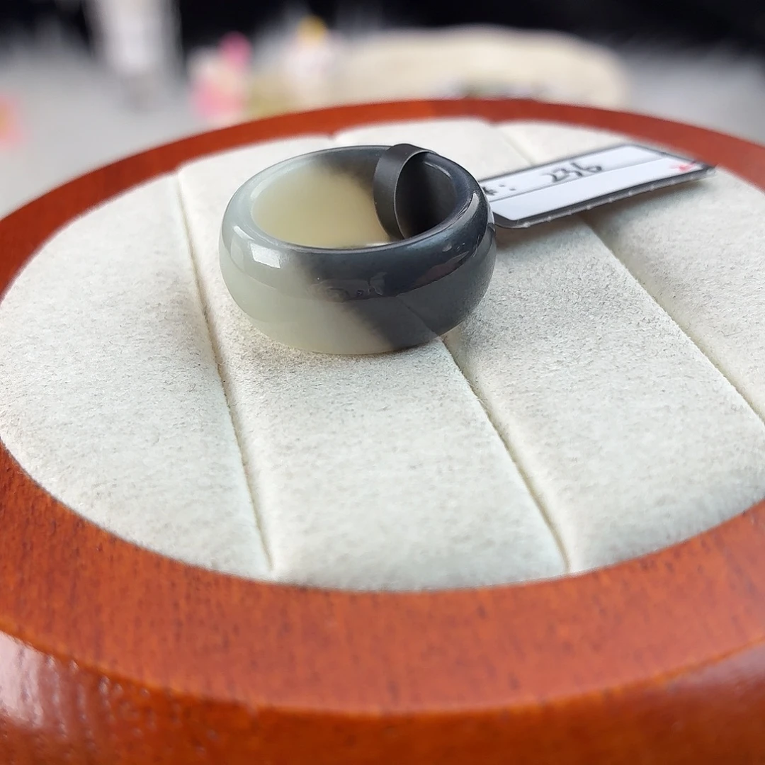 和田玉未镶嵌戒指r75半山水黑皮轮胎16.2