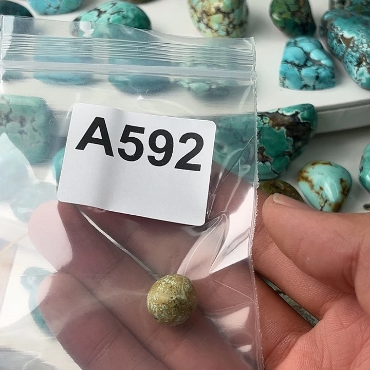 紫***颍玛瑙/玉髓未镶嵌其他