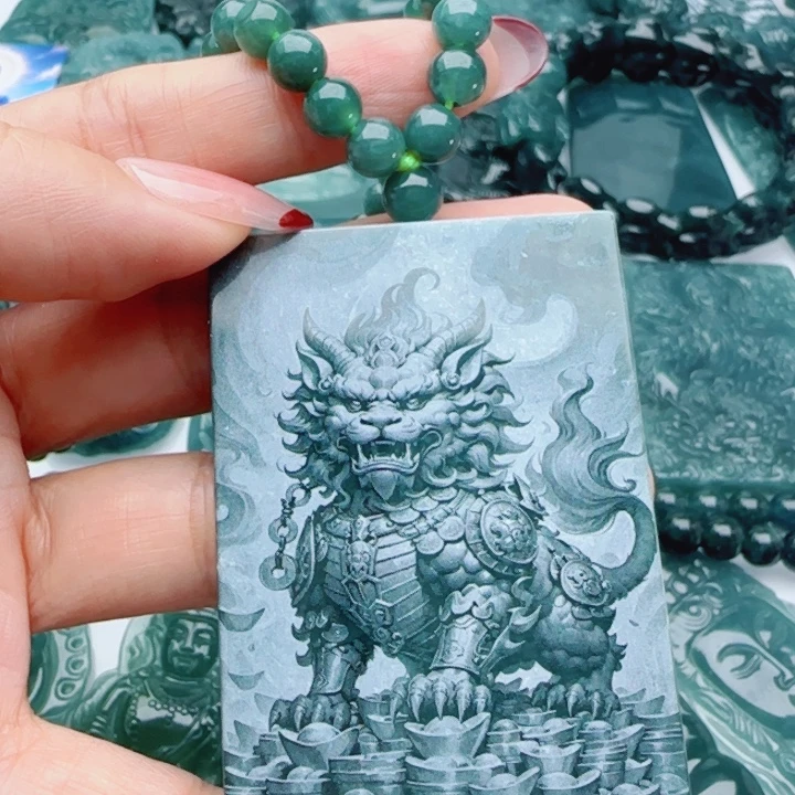 翡翠未镶嵌颈饰多样性发货天然A货翡翠