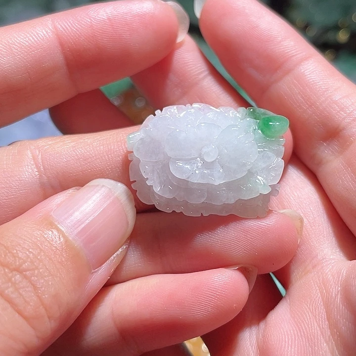 颈饰未镶嵌翡翠天
