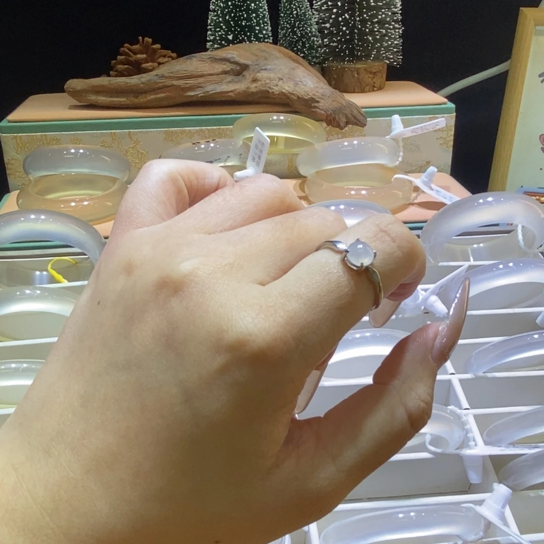 翡翠银S925镶嵌戒指