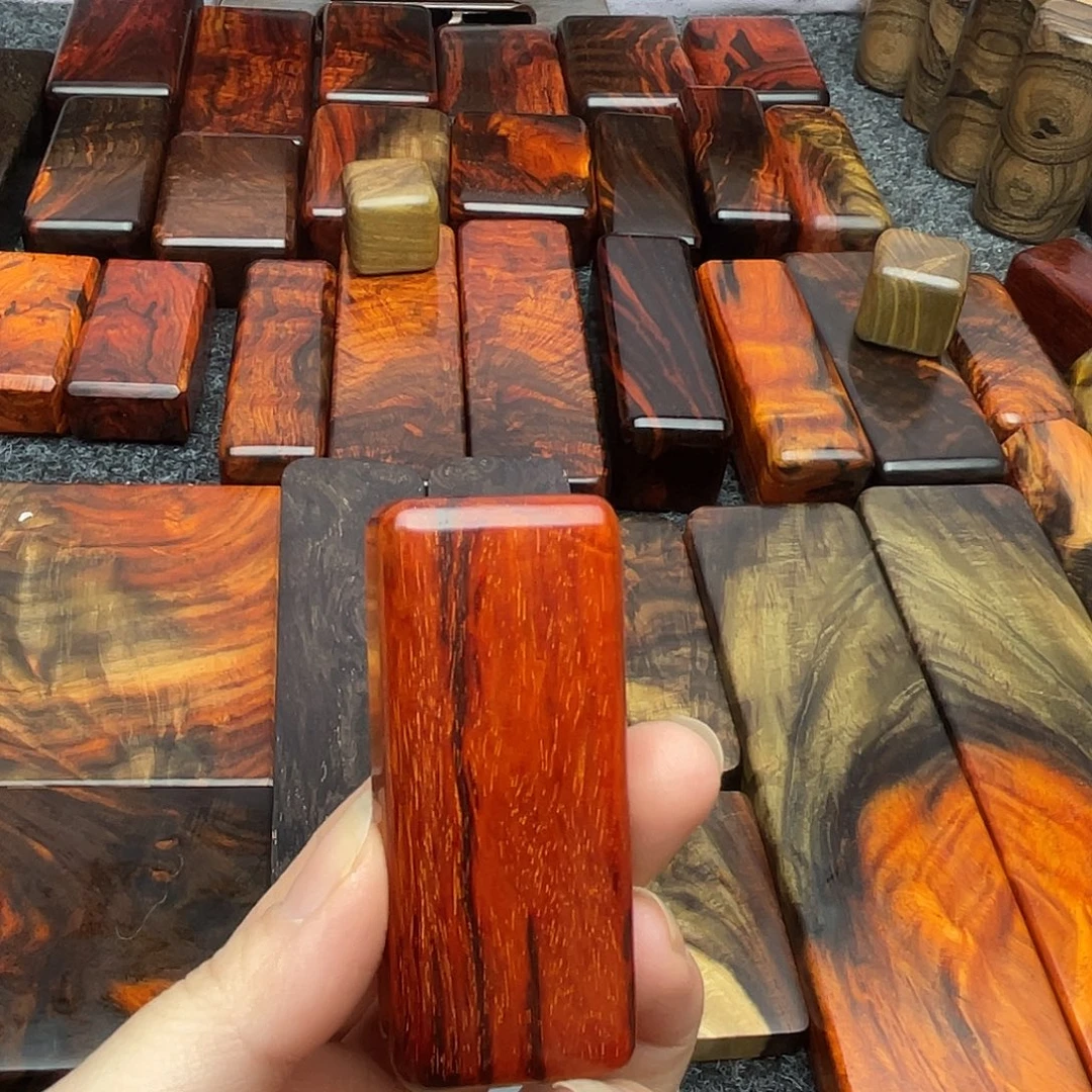 用***0檀香紫檀（小叶紫檀）