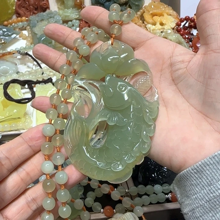 未镶嵌蛇纹石玉吊坠手****0