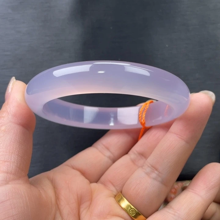 玛瑙/玉髓未镶嵌手镯60.4