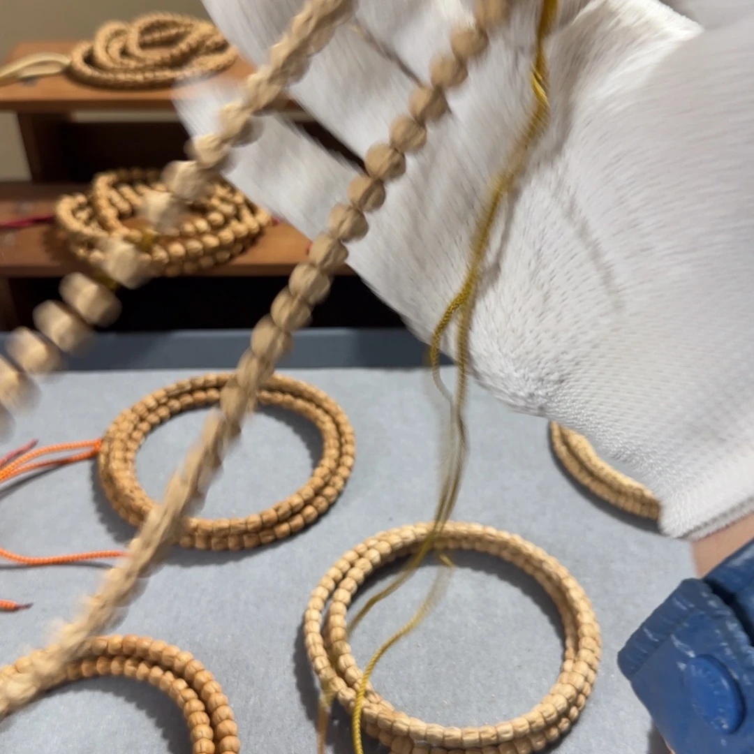 人***间吊坠柏香籽/百香籽