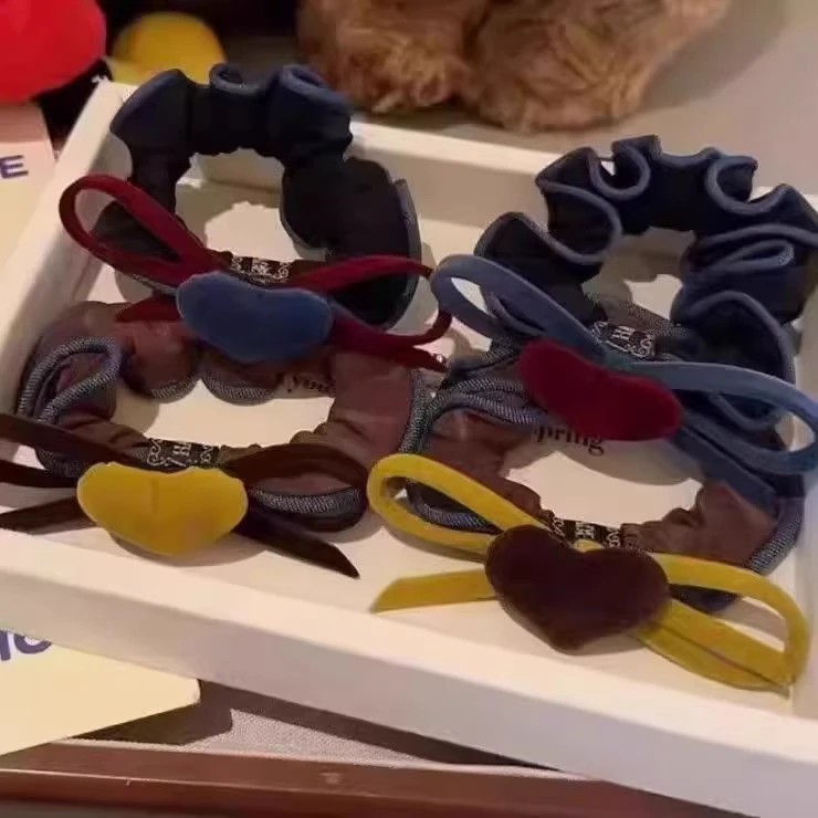 韩版气质植绒爱心红蝴蝶结发圈大肠圈头饰新款时尚百搭头绳发绳女