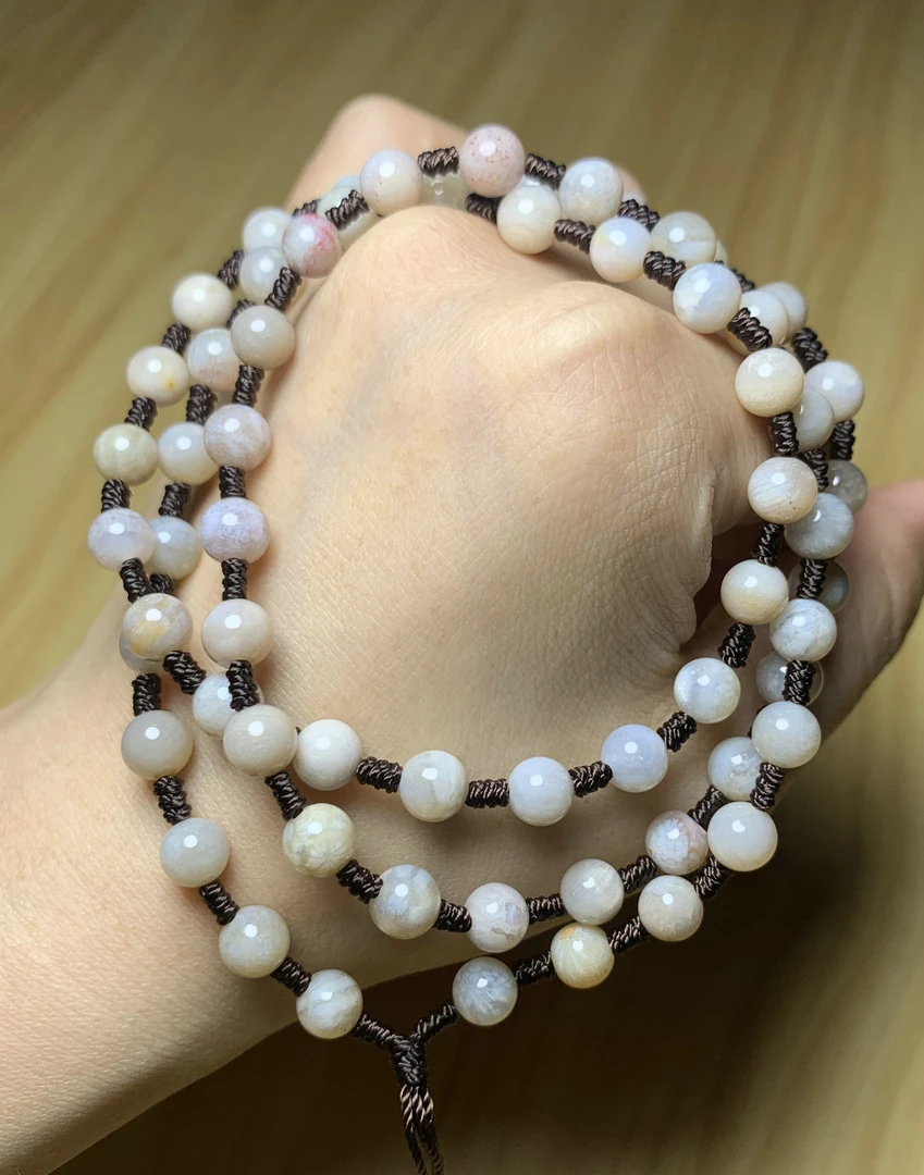 灰白浅黄随机发1条珊瑚玉项链6.5咪圆珠链配吊坠可到直播贵气珠宝