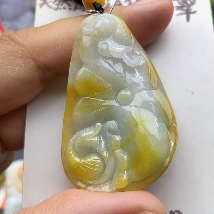 颈饰未镶嵌翡翠天然翡翠