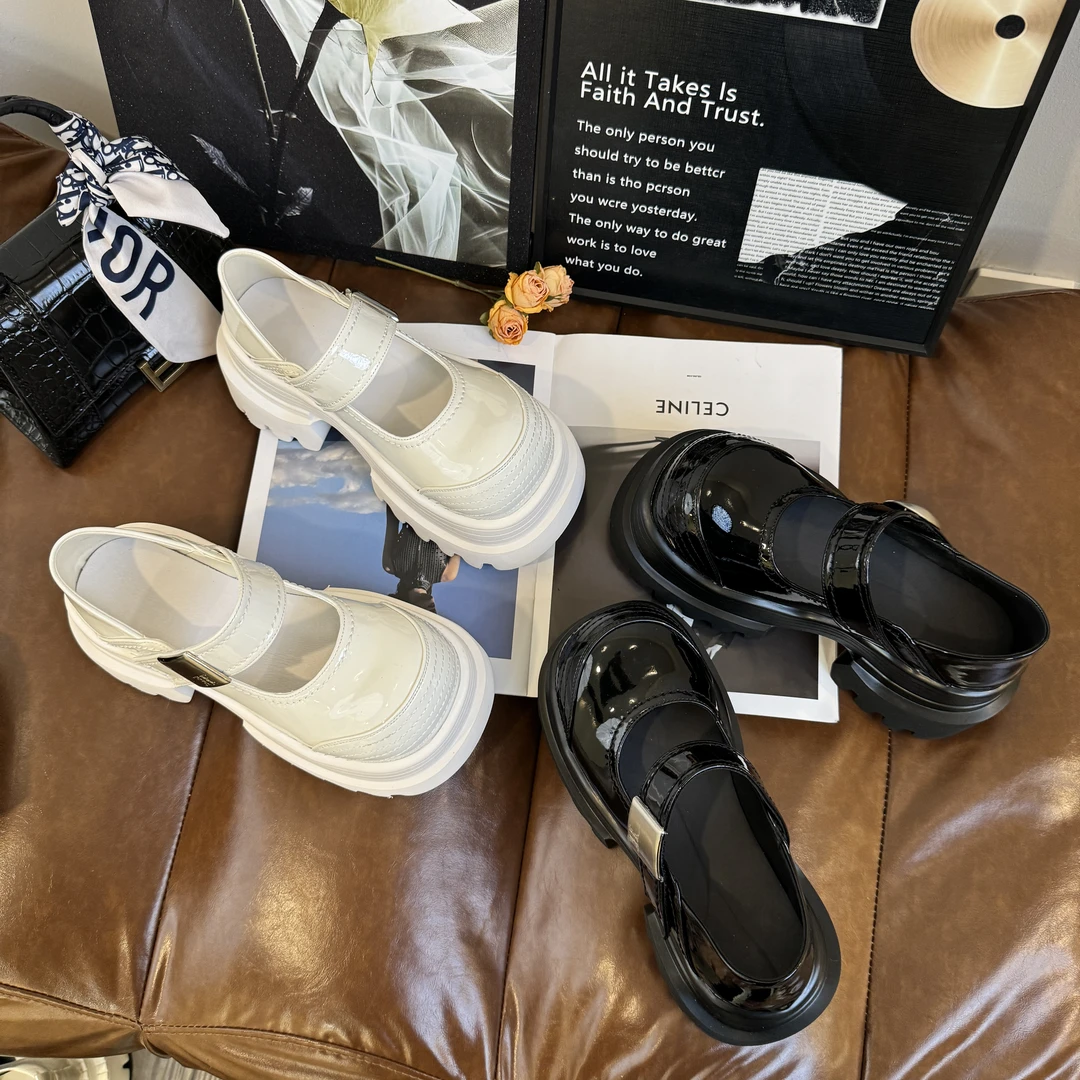 【法式】时尚乐福鞋厚底设计舒适百搭休闲女鞋25LF0085