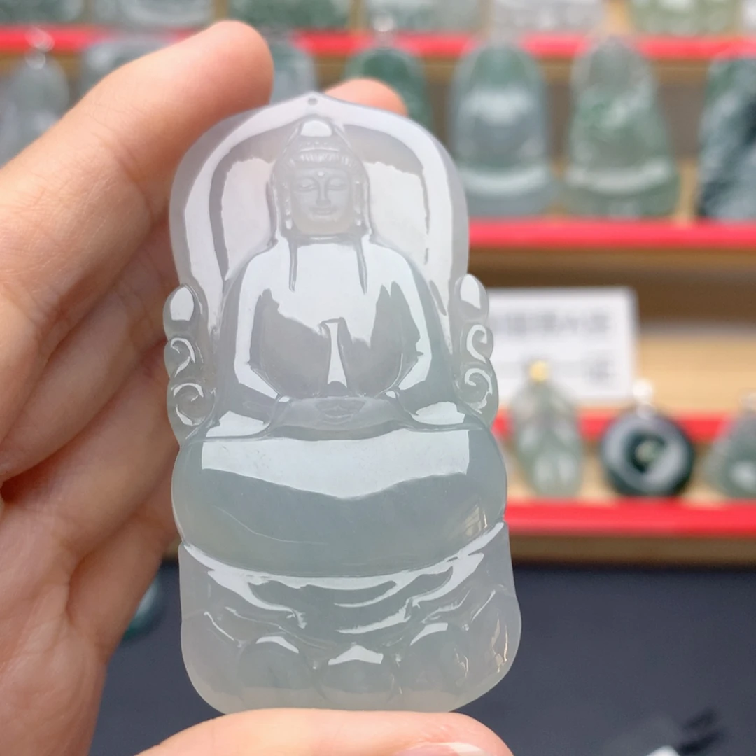 翡翠未镶嵌颈饰素衣