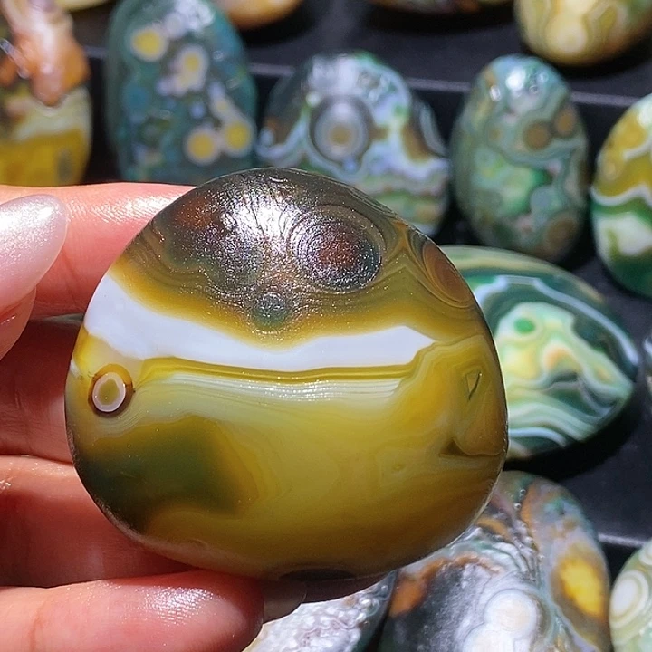 玛瑙/玉髓未镶嵌珠宝奇石31