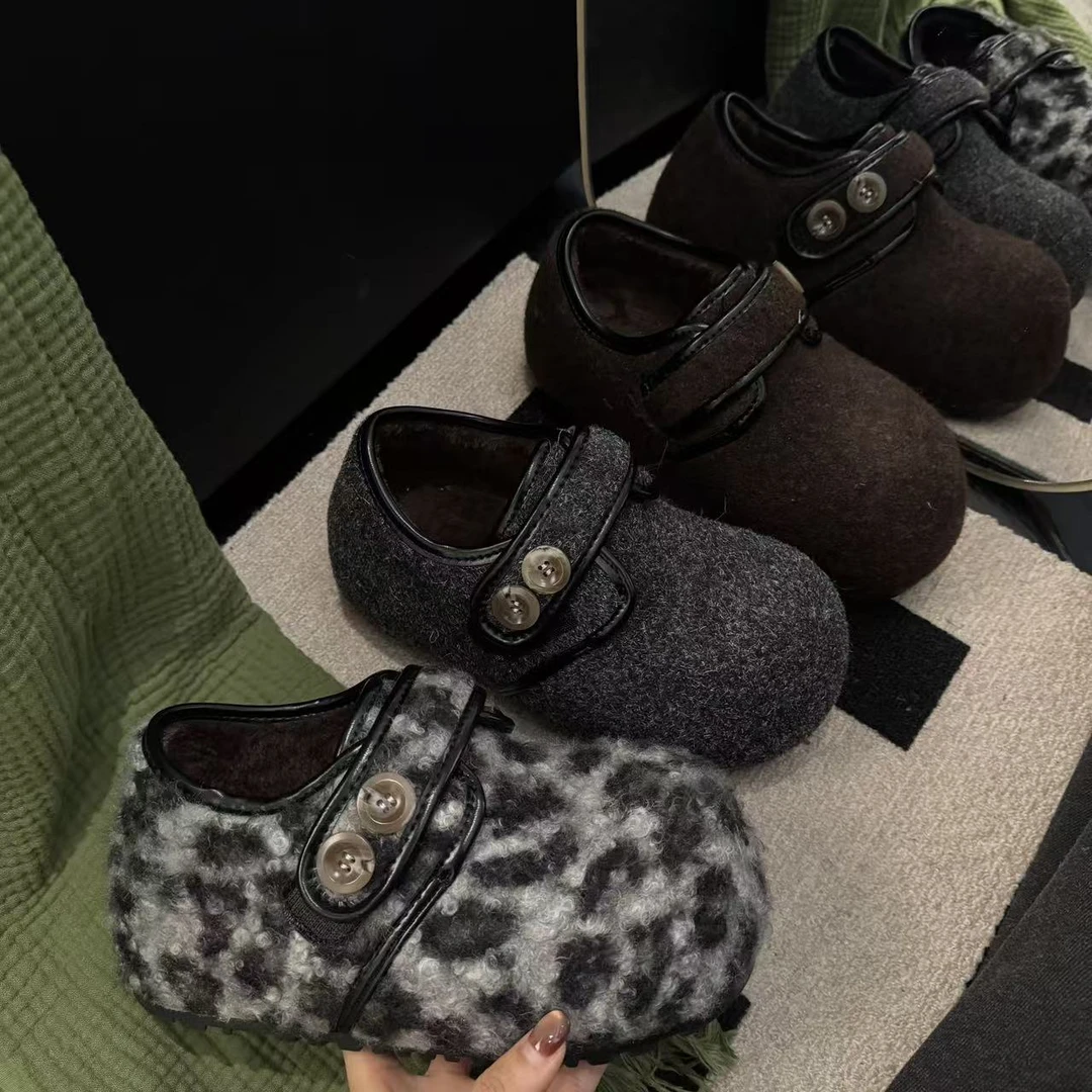 2025年冬季加绒保暖纽扣设计时尚百搭厚底增高小个子包头毛毛鞋
