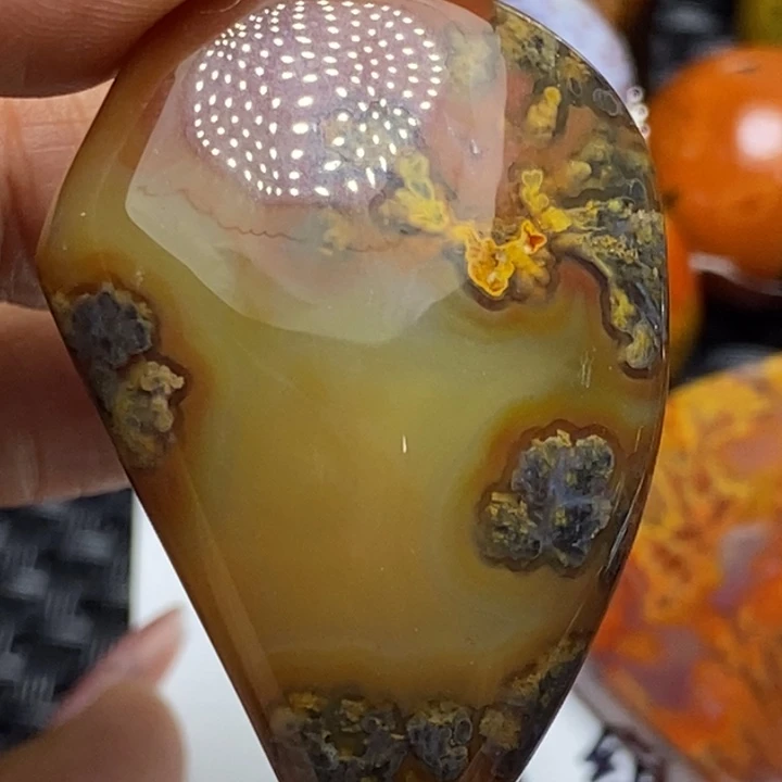 玛瑙/玉髓颈饰未镶嵌