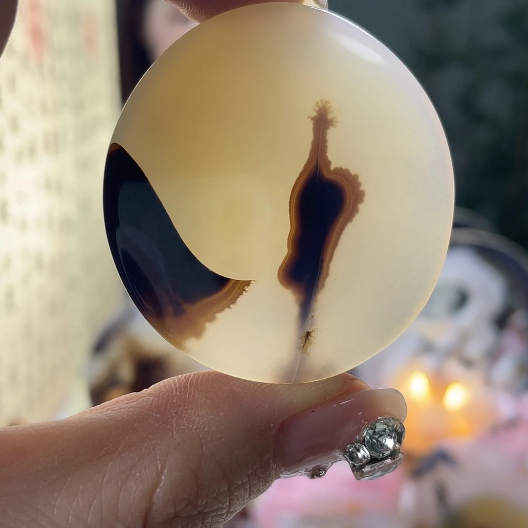 玛瑙/玉髓未镶嵌珠宝奇石