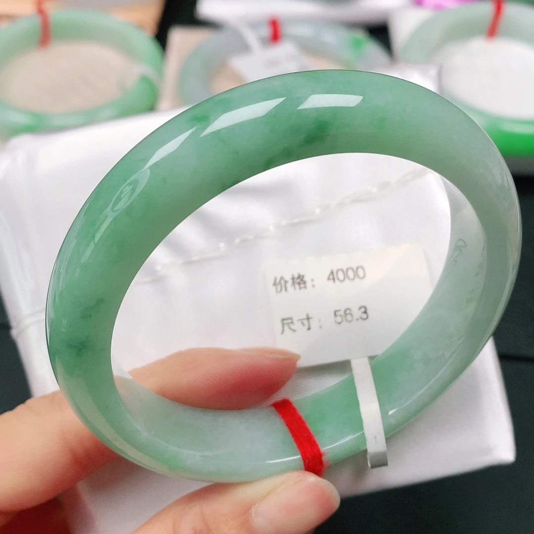 翡翠手镯未镶嵌天然翡翠手镯56